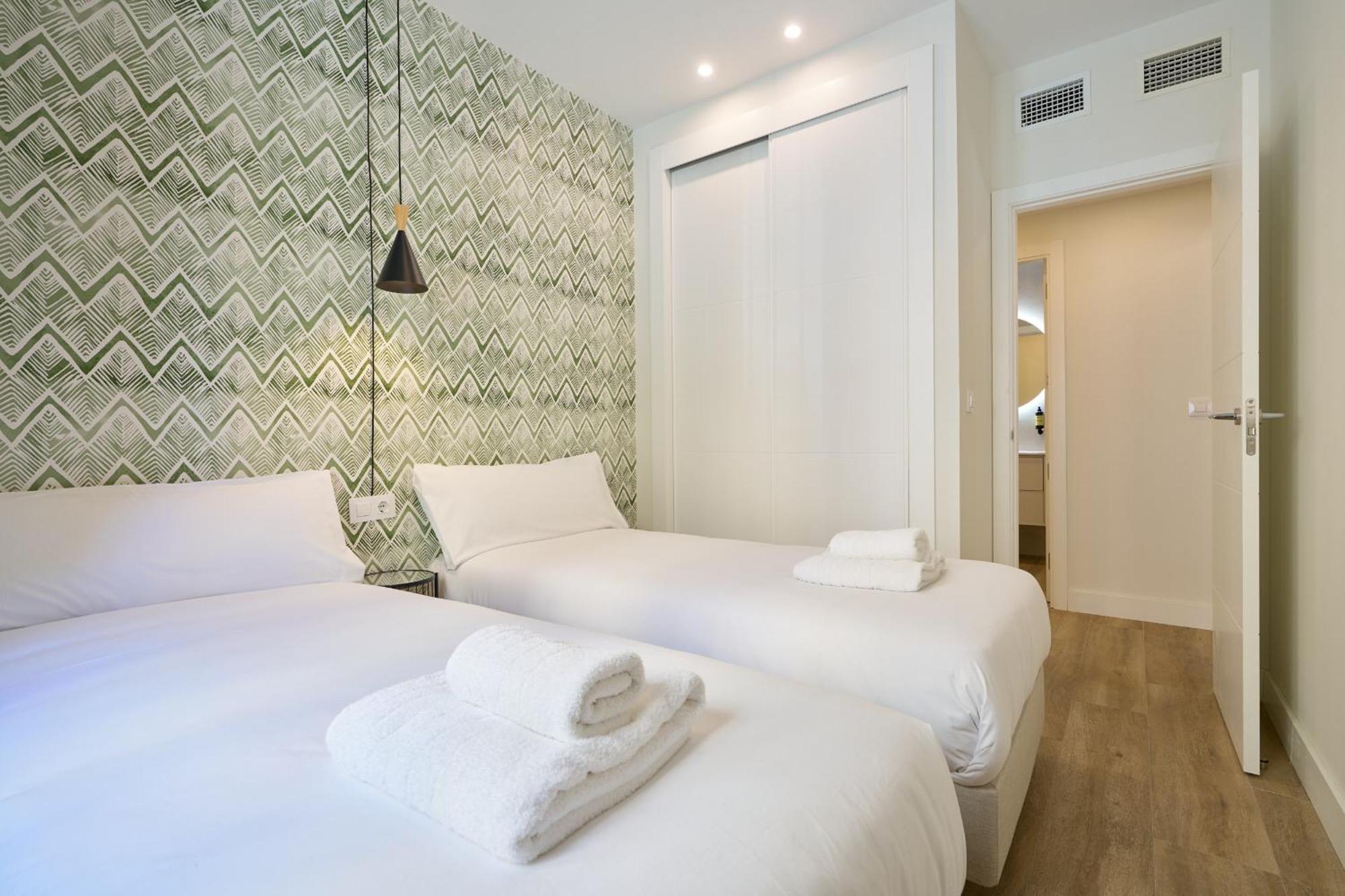 Two-Bedroom Deluxe Apartment
