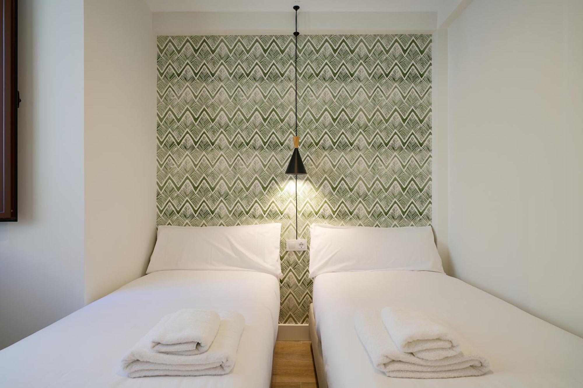 Three-Bedroom Deluxe Apartment