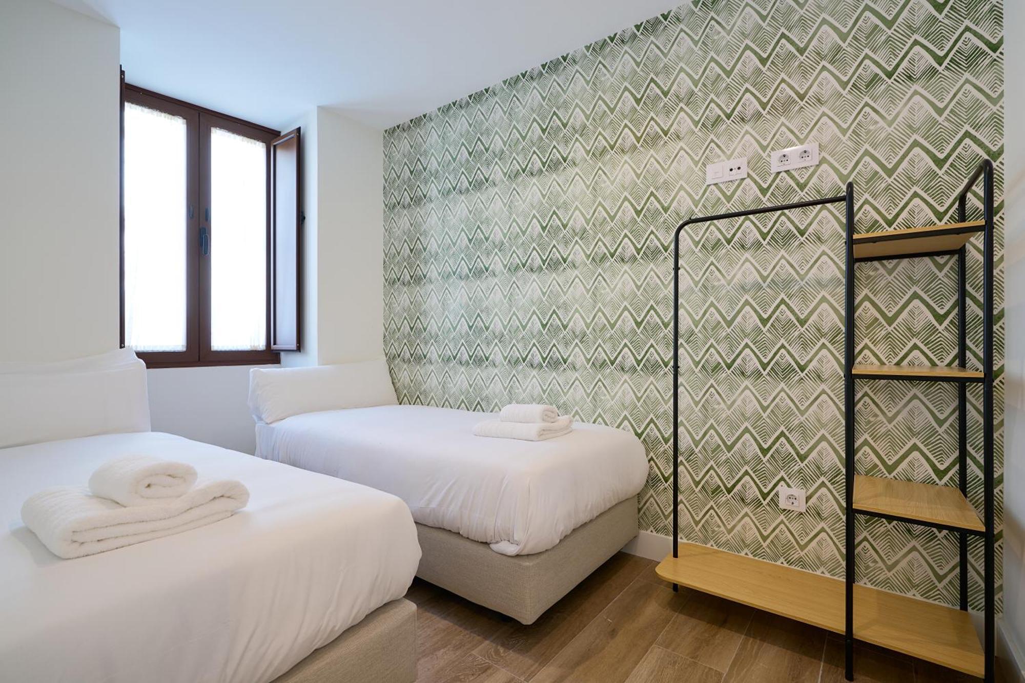 Three-Bedroom Deluxe Apartment