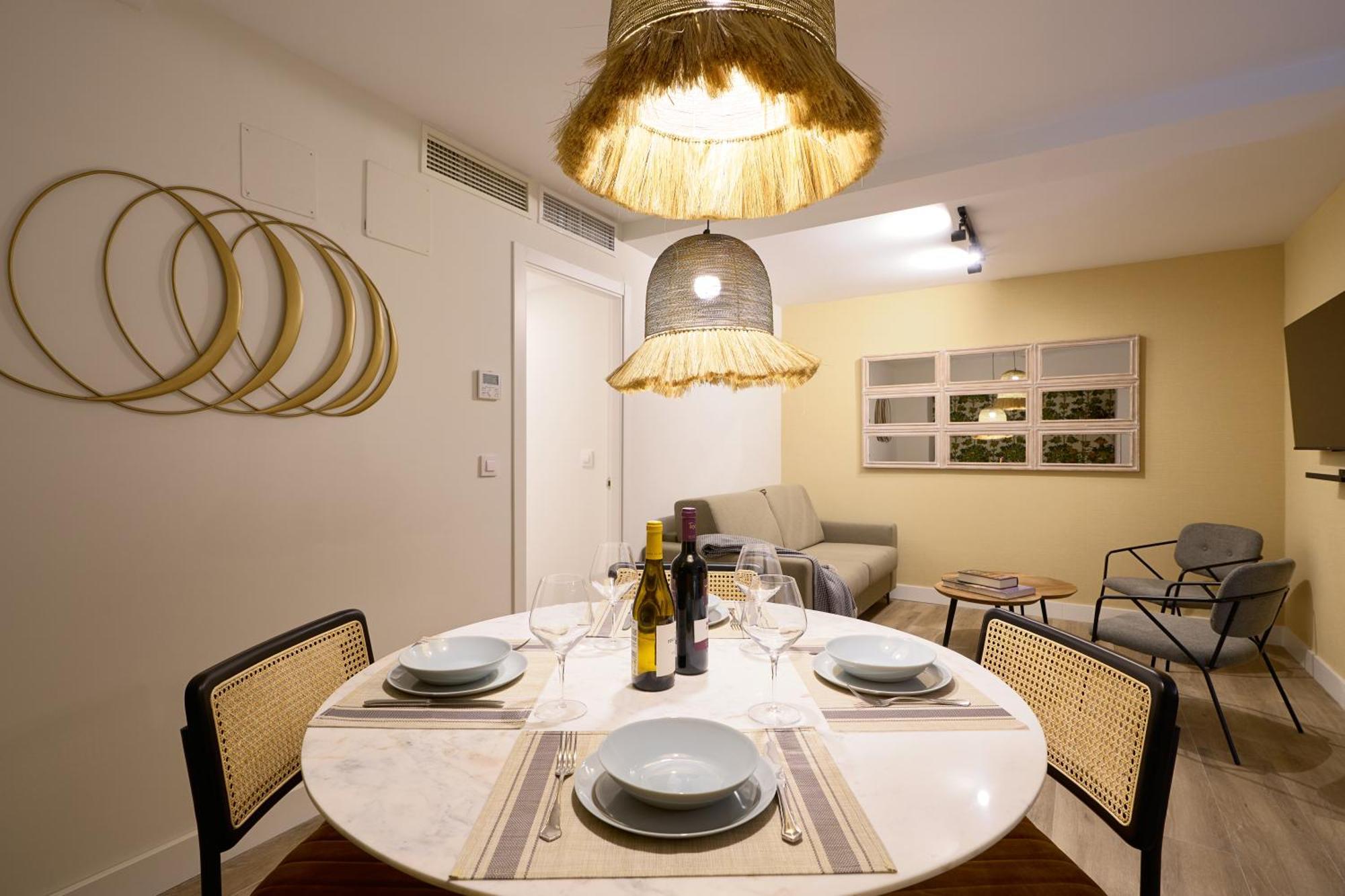Three-Bedroom Deluxe Apartment