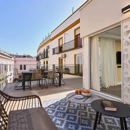 Casa Pizarro, By Homing U-2