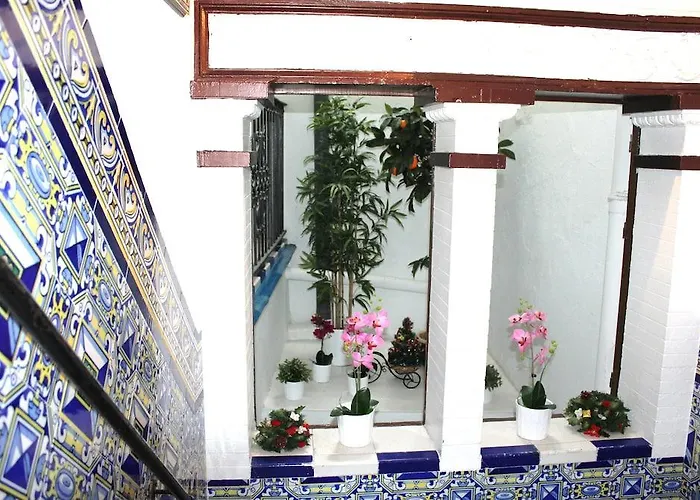 Pension La Giraldilla Seville